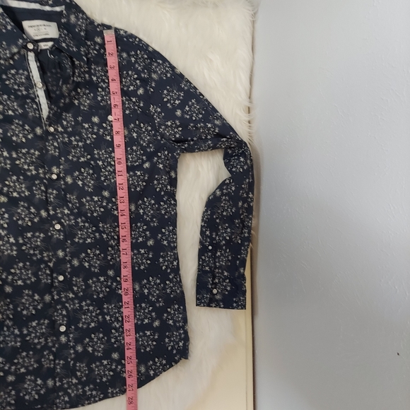 Paper Denim & Cloth blue floral button up shirt - Picture 7 of 7